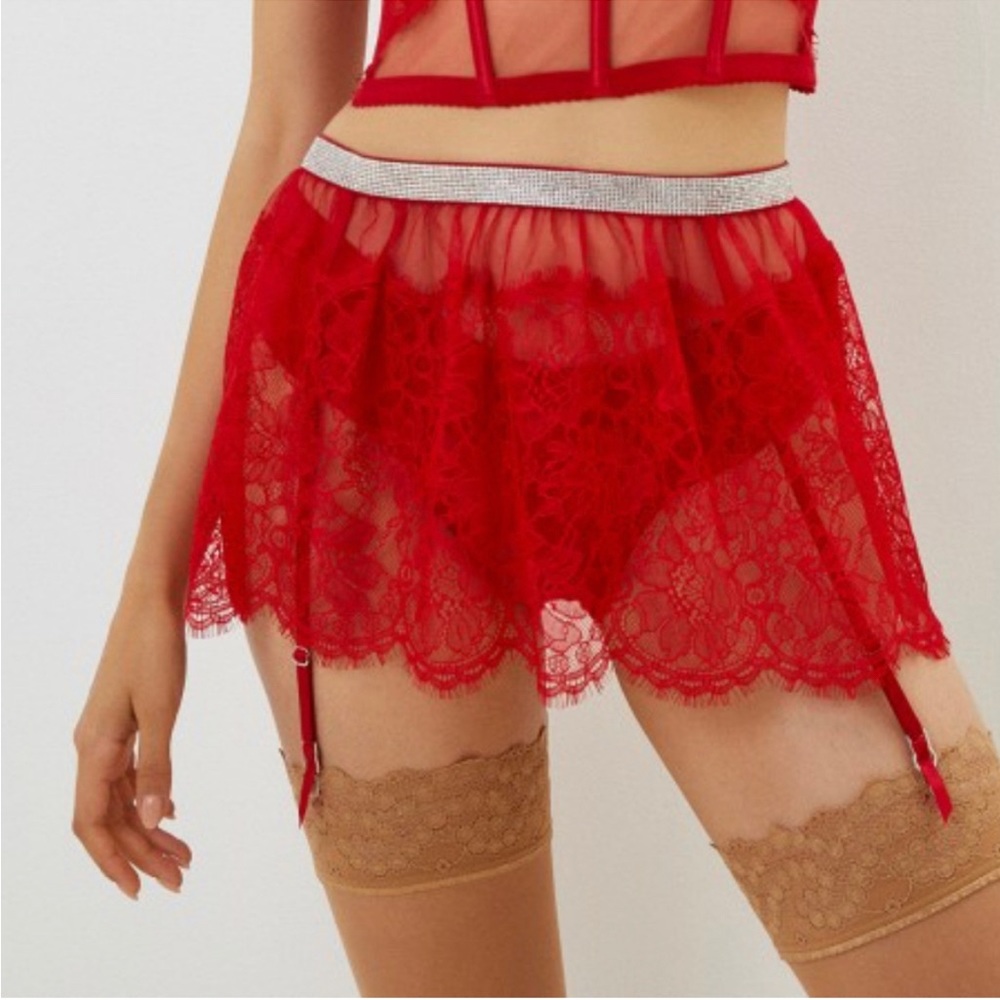 XS/SMALL Victoria’s Secret red lace bling garter skirt